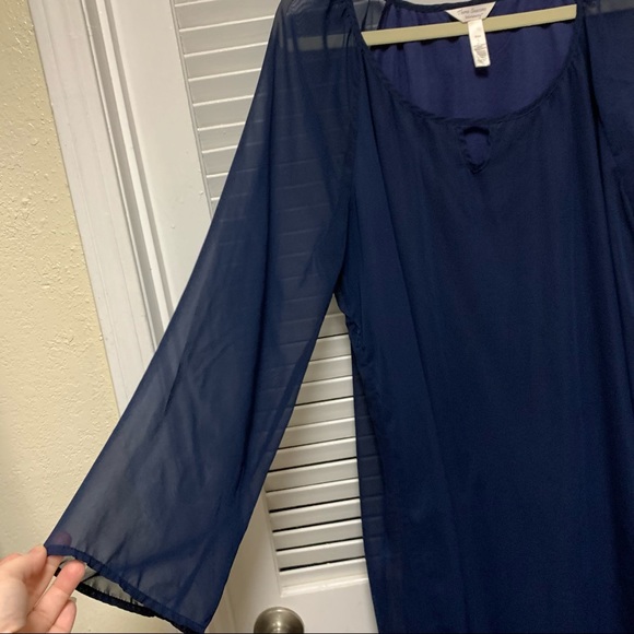 Three Seasons Maternity navy blouse Large - Picture 4 of 6